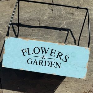 Flowers & Garden Blue Wooden Decorative Basket